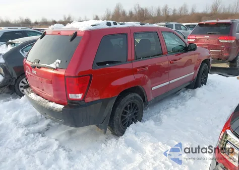 2010 Jeep Grand Cherokee Laredo z USA, uszkodzony, nr VIN 1J4PR4GK6AC116395